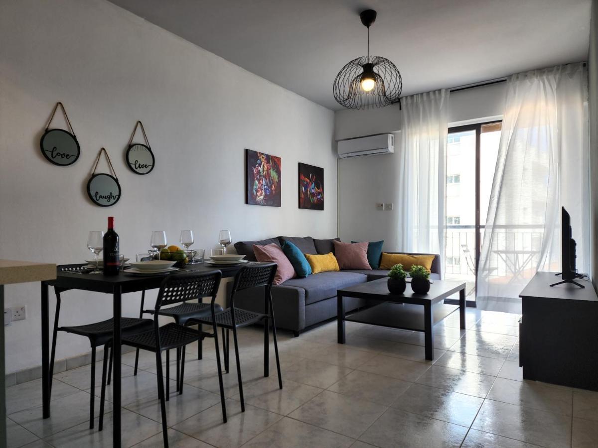 Kay'S City & Seaview One Bedroom Apartment Λάρνακα Εξωτερικό φωτογραφία